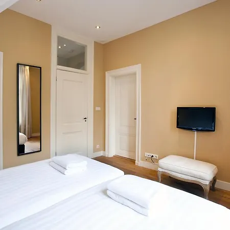 Apartment Centre Jolanda *