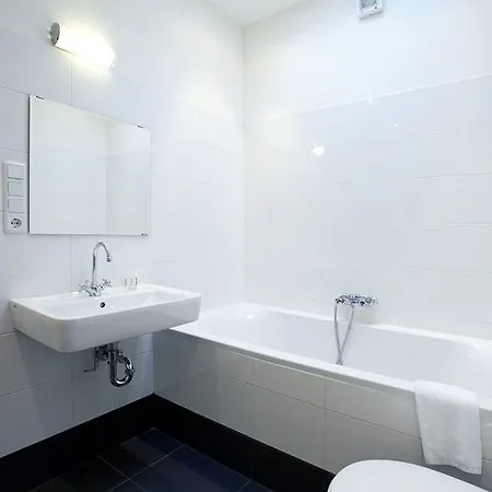 Centre Jolanda Апартаменты Амстердам